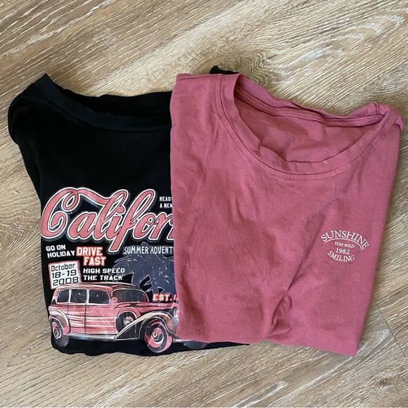 Bundle of 2 SHEIN graphic shirts. Size large & medium - Picture 1 of 8